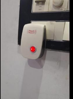 Ultrasonic Pest Repeller for Mosquito, Cockroaches(BUY 1 GET 1 FREE)